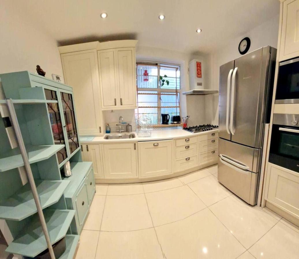 Modern 3-Bed House In Surrey Quays Villa London Kültér fotó