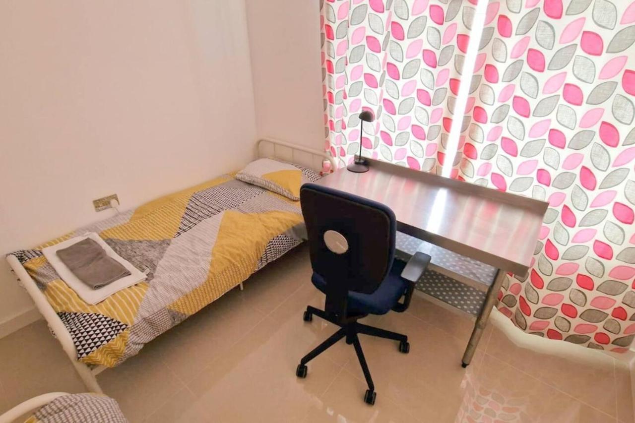 Modern 3-Bed House In Surrey Quays Villa London Kültér fotó
